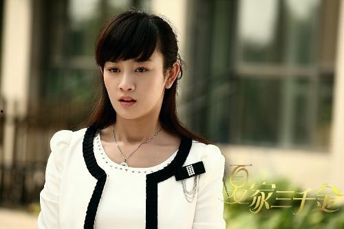 在线观看夏家三千金,豪门恩怨，爱恨交织的家族传奇